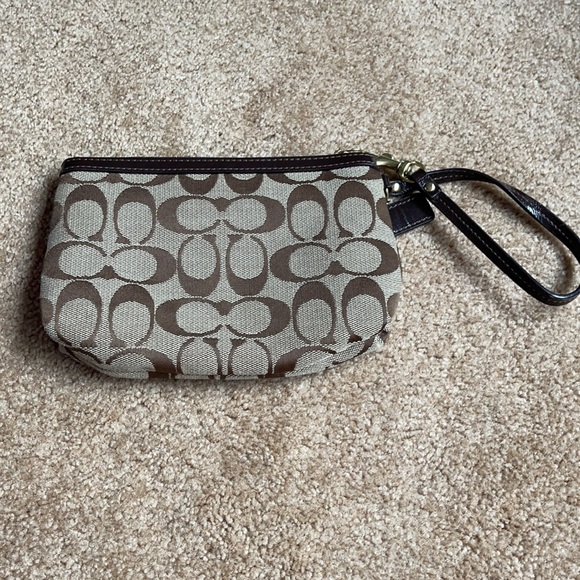 Coach Wristlet - Picture 2 of 4